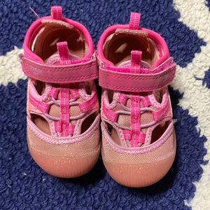 OshKosh B’gosh Pink Velcro Sandals